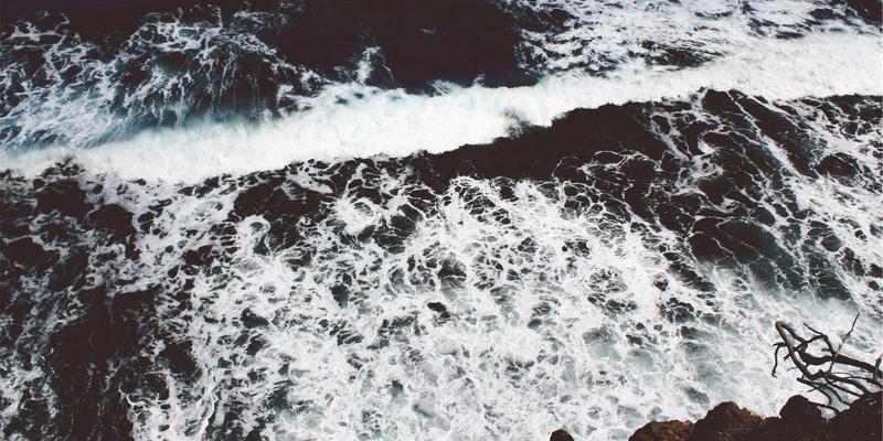 楼宇二次供水新标准下的静音革命：济南华光机电变频泵组的创新设计与实践